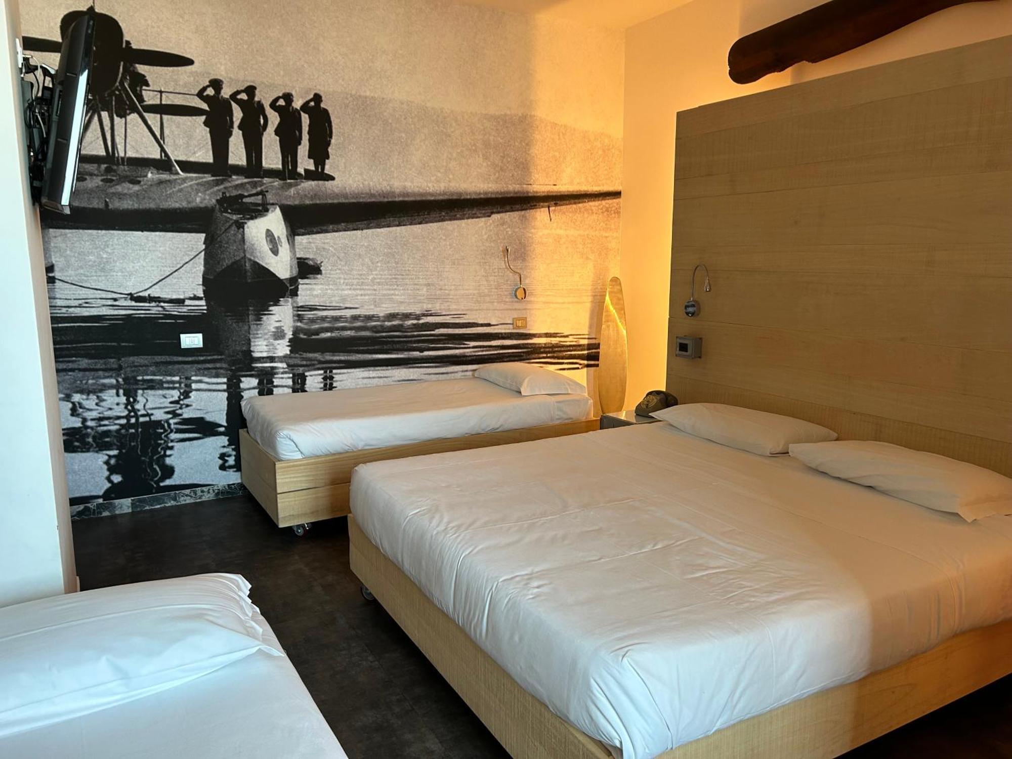 Hotel Perla - The Storyhoteller Риччоне Экстерьер фото